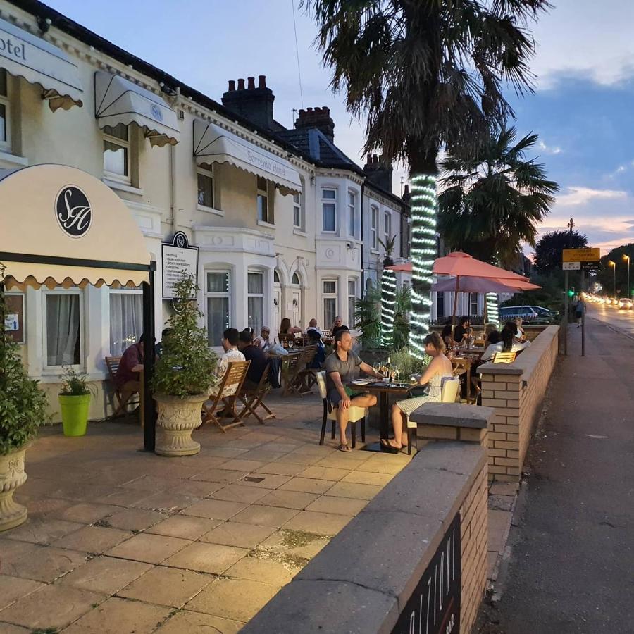 Sorrento Hotel & Restaurant Cambridge  Exterior photo